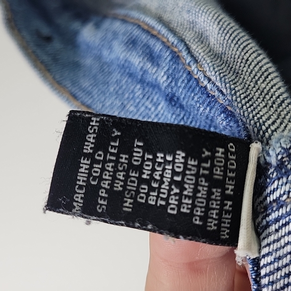 Fashion Nova Straight Leg Distressed Jeans SZ 9 - Picture 10 of 15